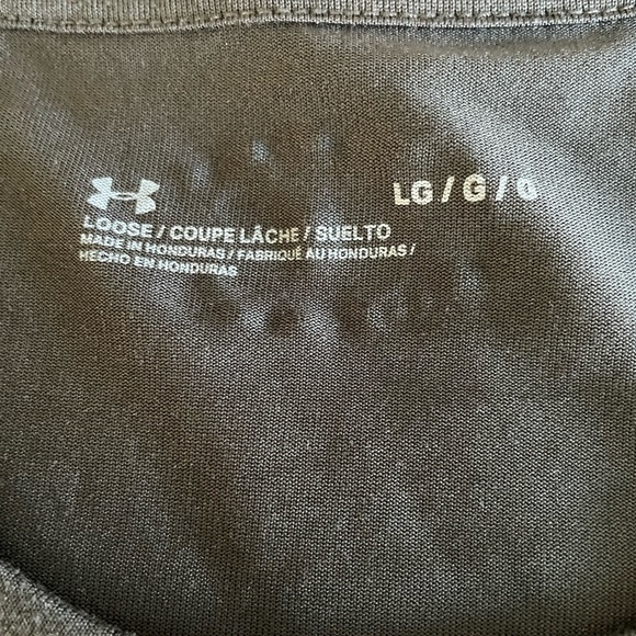 Under Armour-  Men’s Large, dark gray T-shirt - brand new - Picture 2 of 3